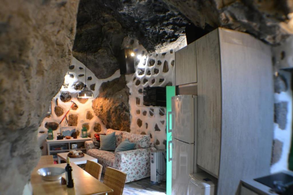 Casa Cueva El Pedregal Tejeda Villa Exterior photo